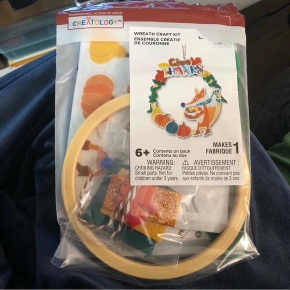 Creatology NEW Thanksgiving Wreath Craft Kit ages 6+ - Picture 1 of 4
